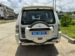 Mitsubishi Pajero 2014 Blanc