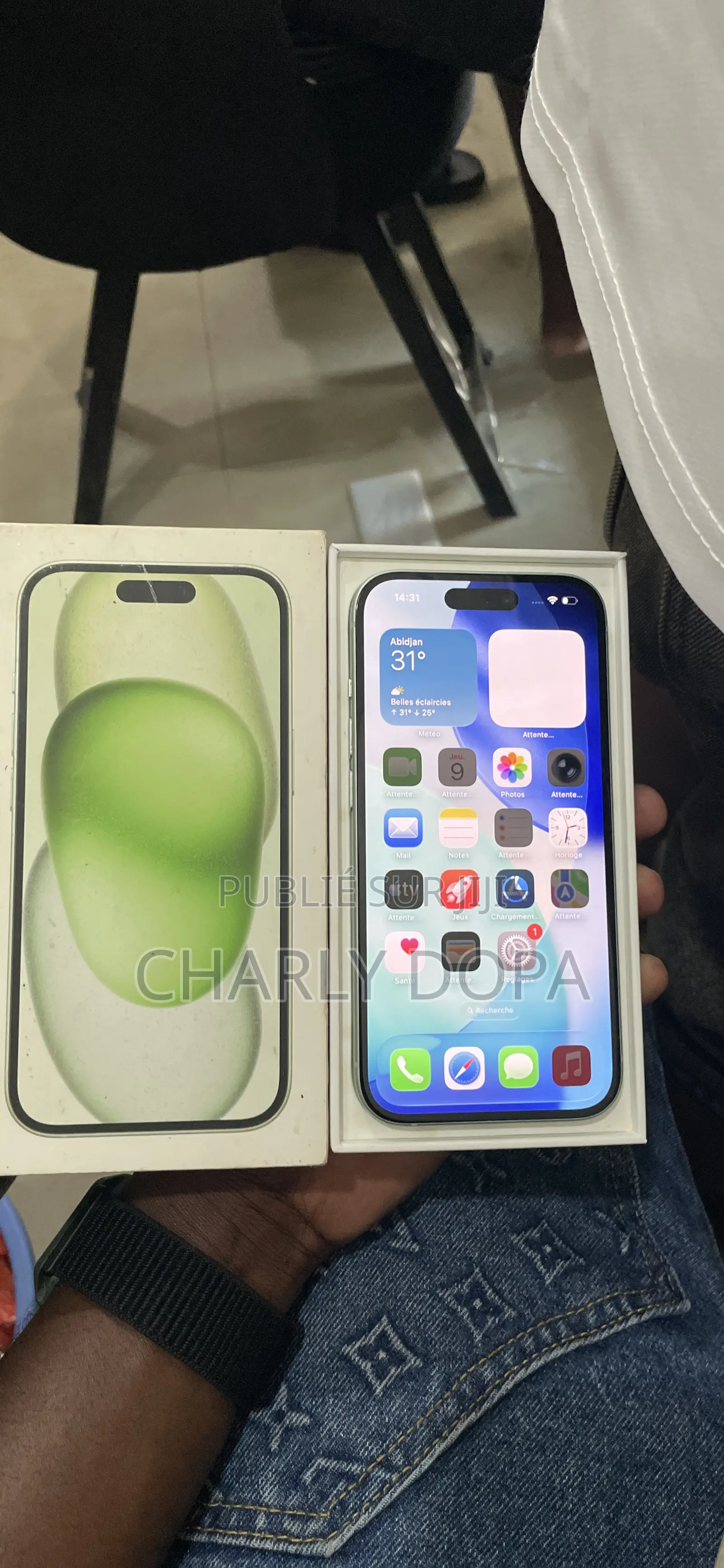 Apple iPhone 15 128 GB Vert