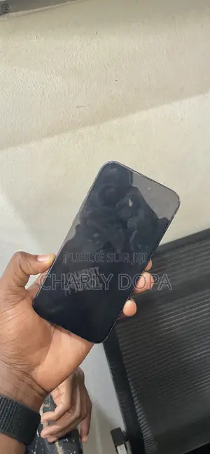 Apple iPhone 16 Plus 128 GB Noir