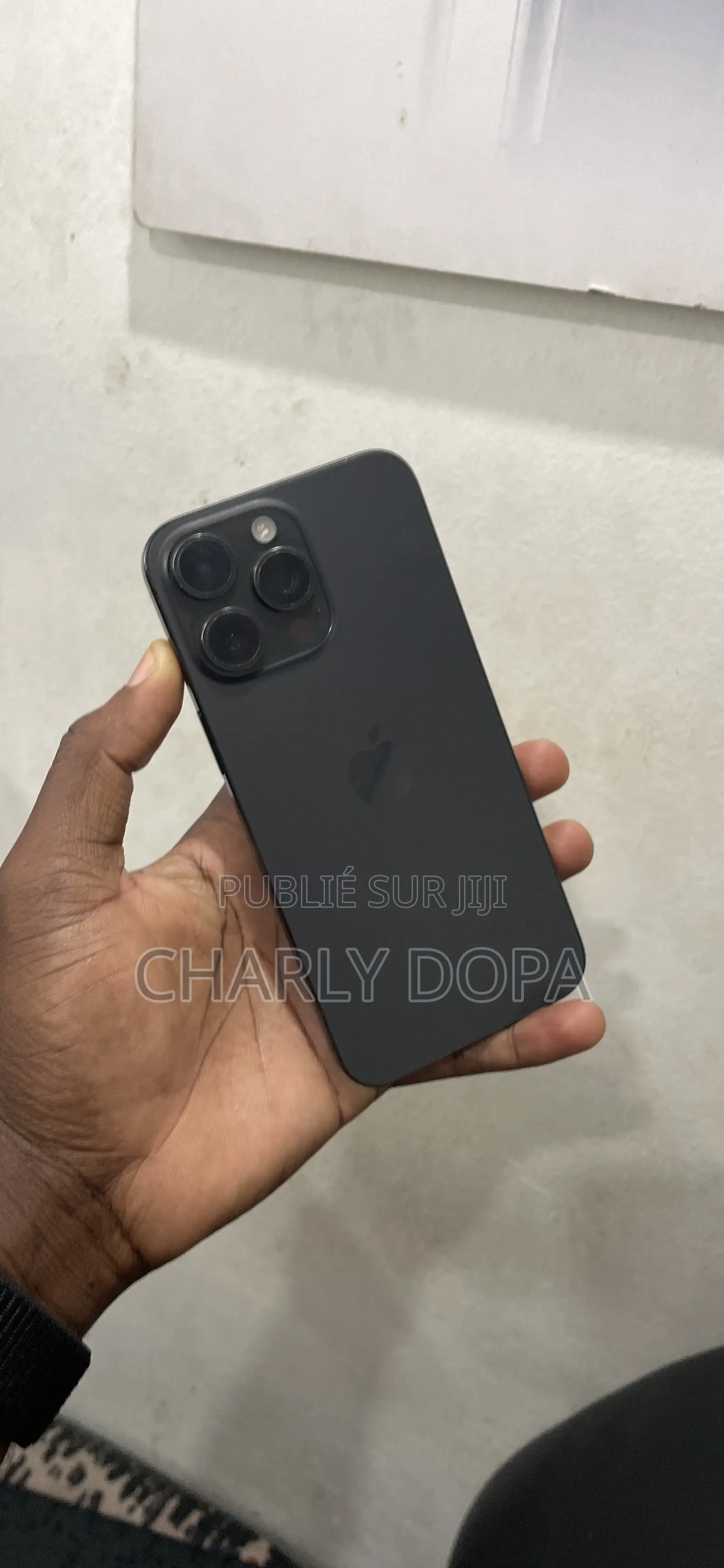 Apple iPhone 15 Pro Max 256 GB Noir