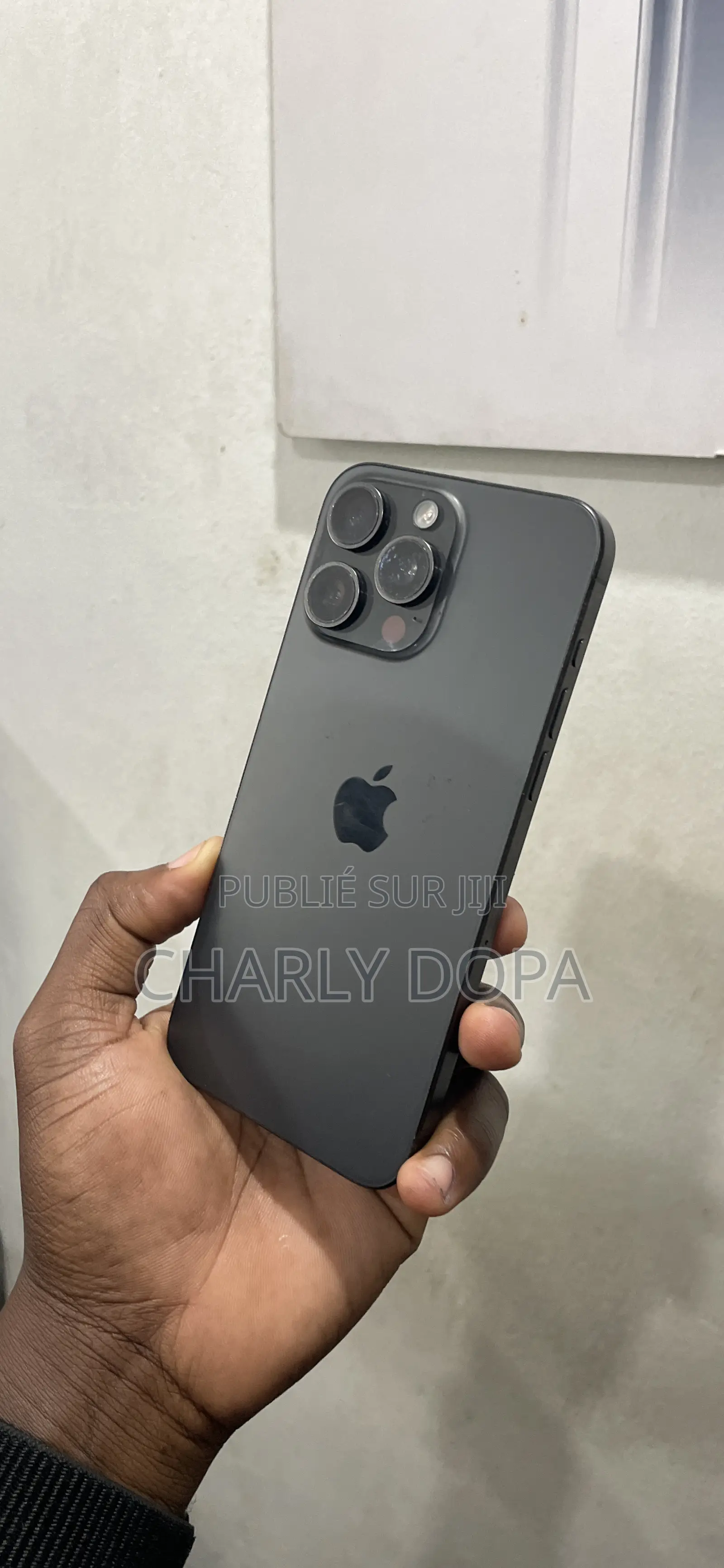 Apple iPhone 15 Pro Max 256 GB Noir