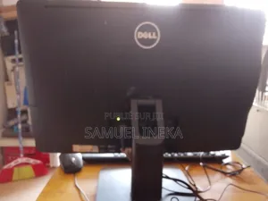 Nouveau Ordinateur de bureau Dell Autre 4GB Intel Core i3 HDD 1T