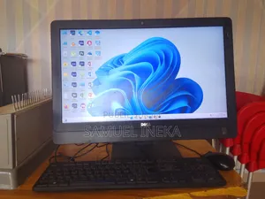 Nouveau Ordinateur de bureau Dell Autre 4GB Intel Core i3 HDD 1T