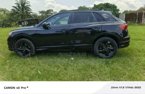 Audi Q3 2023 Noir