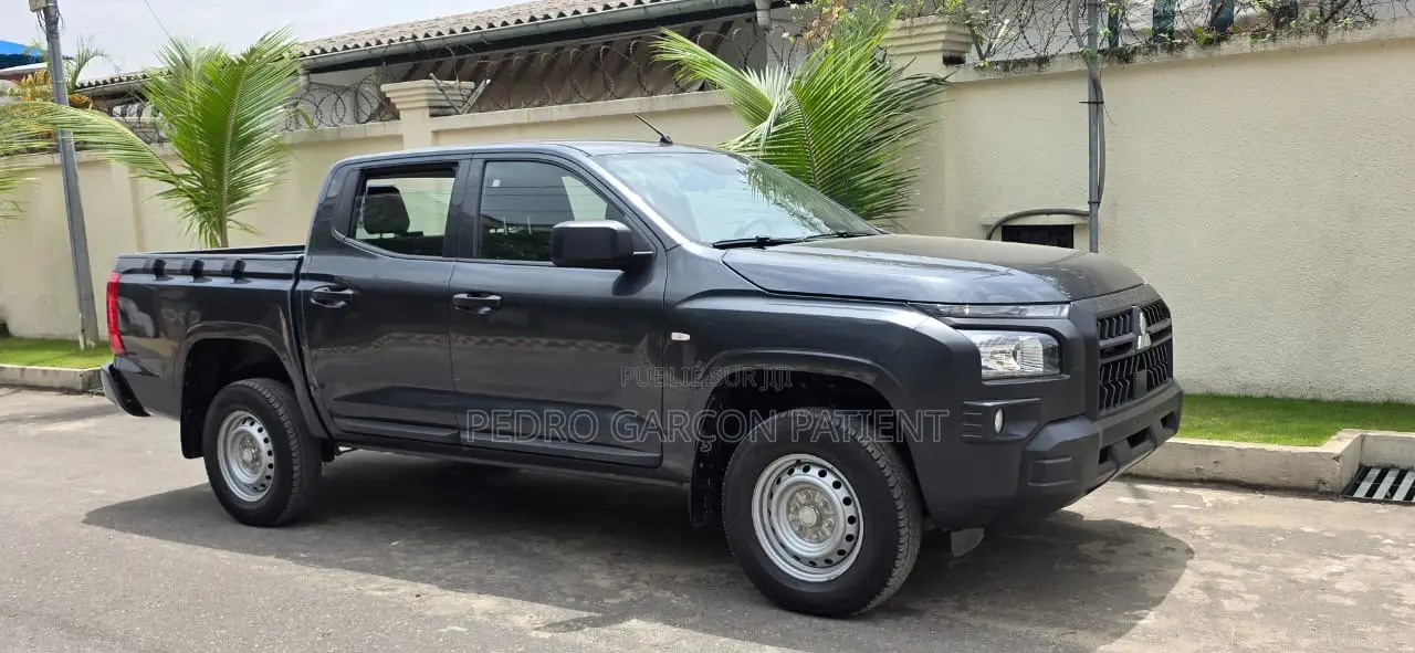 Mitsubishi L200 2025 Noir Mat
