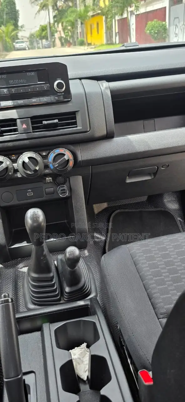 Mitsubishi L200 2025 Noir Mat