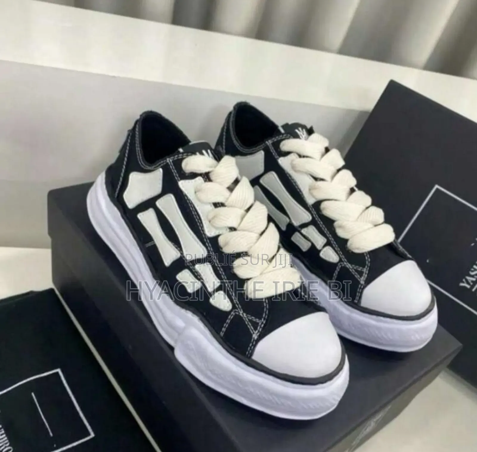 Amiri Sneakes Original Semelle Gomme Authentique Qualité Irréproch