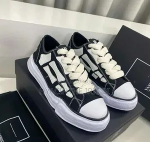 Amiri Sneakes Original Semelle Gomme Authentique Qualité Irréproch