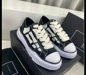 Amiri Sneakes Original Semelle Gomme Authentique Qualité Irréproch