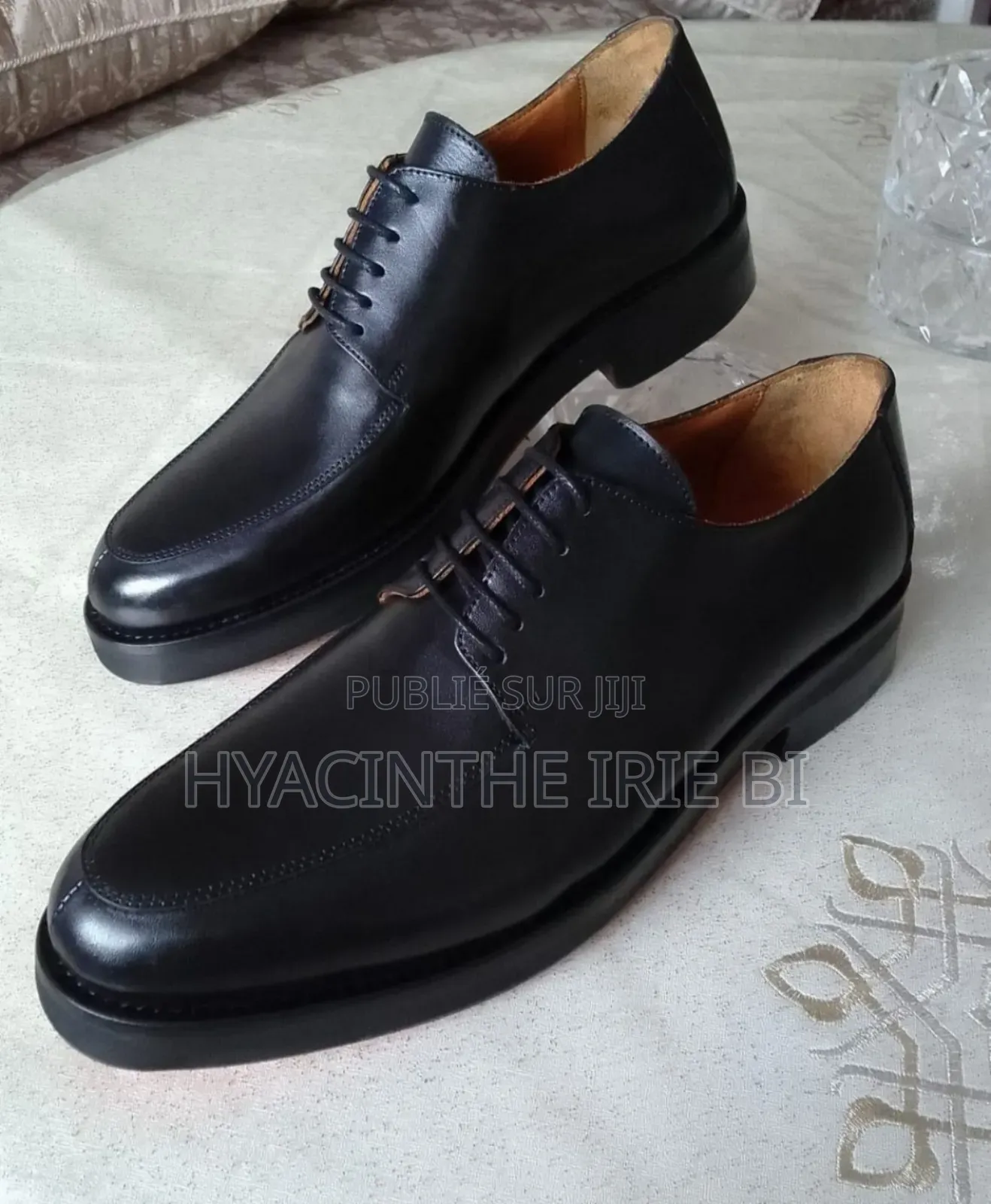 Souliers Matière Cuir Semelle Authentique Qualité Irréprochable