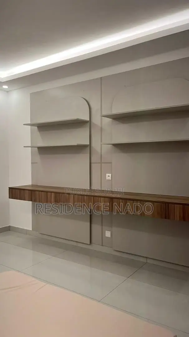 Meublé 3chbre Appartement dans Doxa Logement, Marcory à Louer