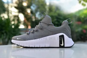 Nike Grosse Semelle Gomme Original Authentique Qualité Irréprocha