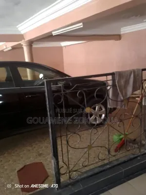 3chbre Appartement dans Gouamené Immobilier, Cocody à Louer