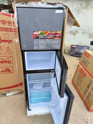 Réfrigérateur Smart 3 Battants 300 Litres