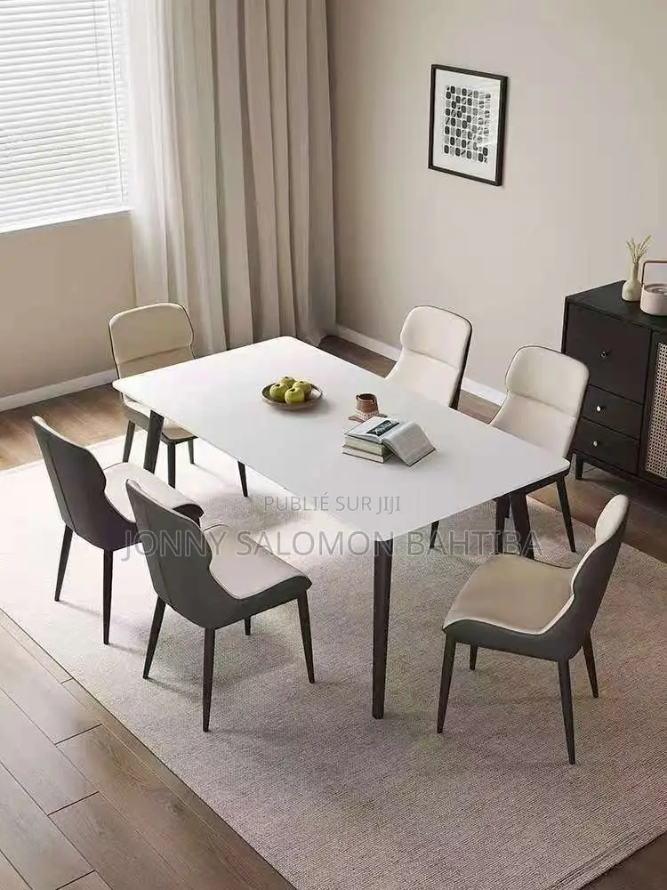 Table À Mangé De 4 À 6 Chaises