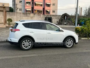 Toyota RAV4 2016 Blanc