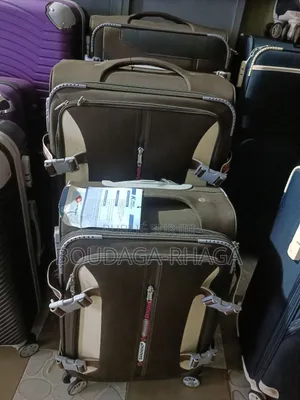 Valise De Rangement d'Habit Et Sac De Voyage