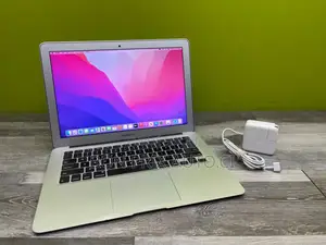 Nouveau Apple MacBook Air 2017 8GB Intel Core i5 HDD 250GB