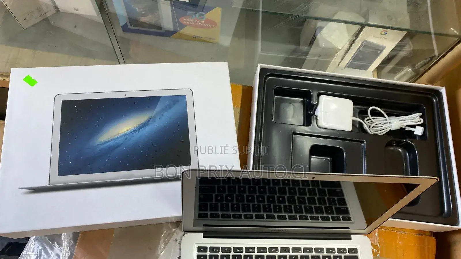Nouveau Apple MacBook Air 2017 8GB Intel Core i5 HDD 250GB