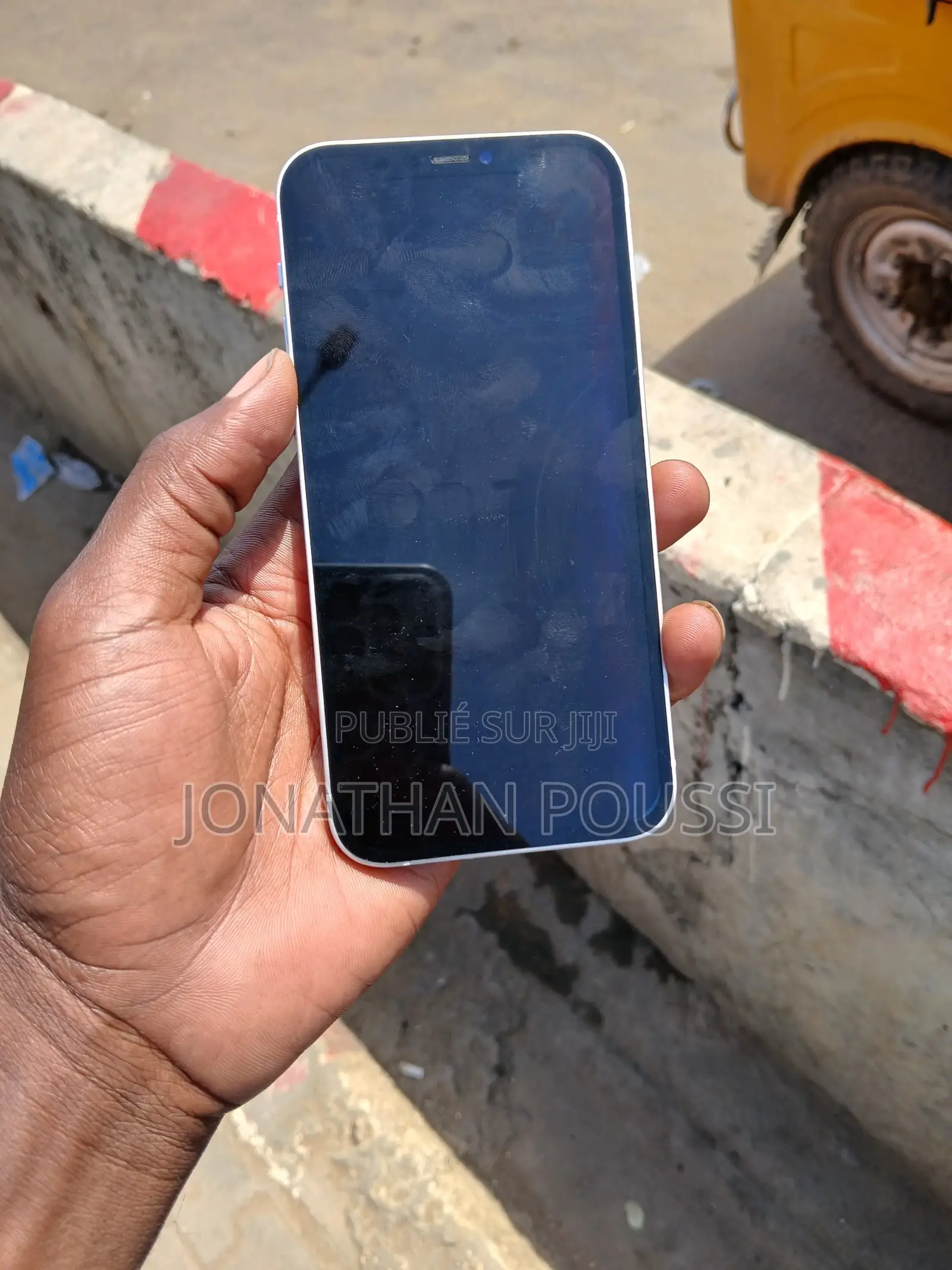 Nouveau Apple iPhone 12 128 GB Blanc