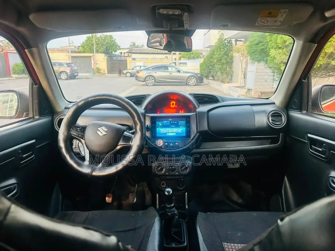 Suzuki S-Presso 2024 Orange