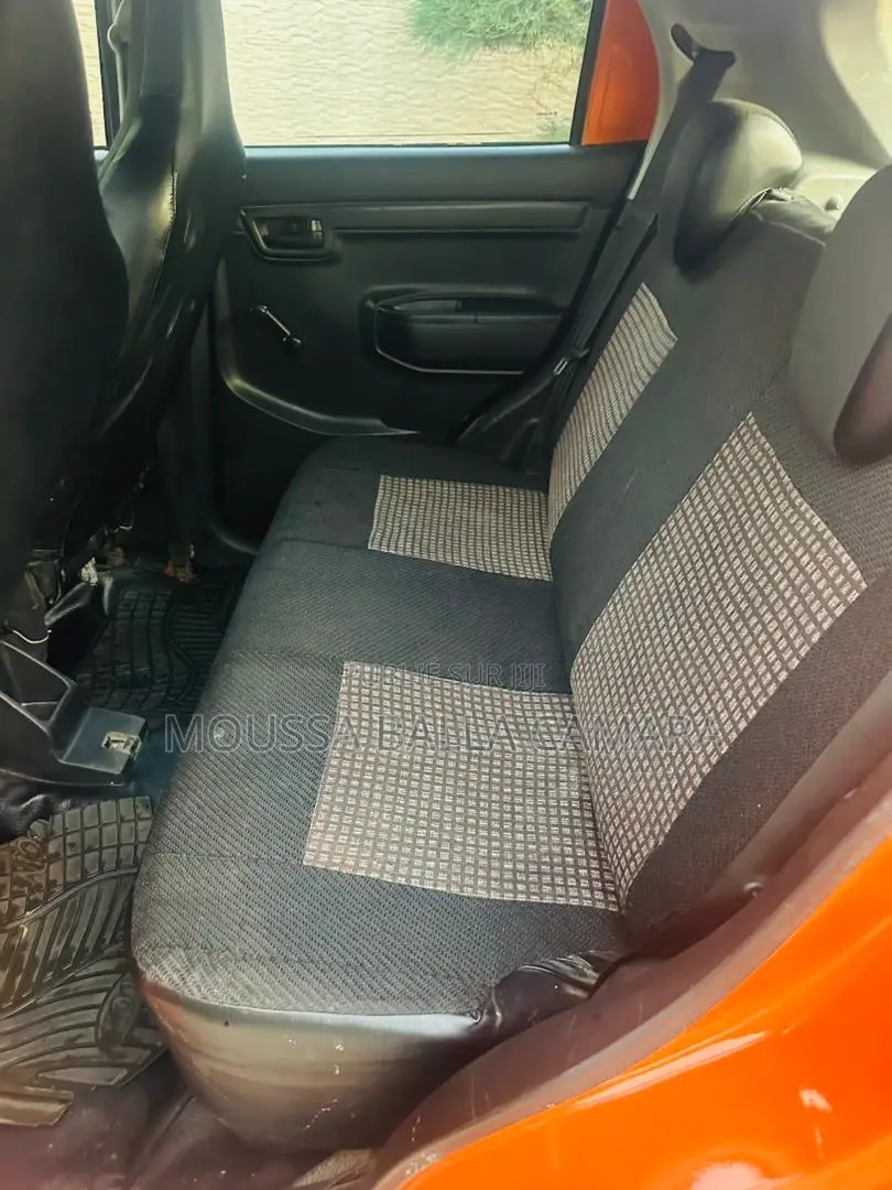 Suzuki S-Presso 2024 Orange