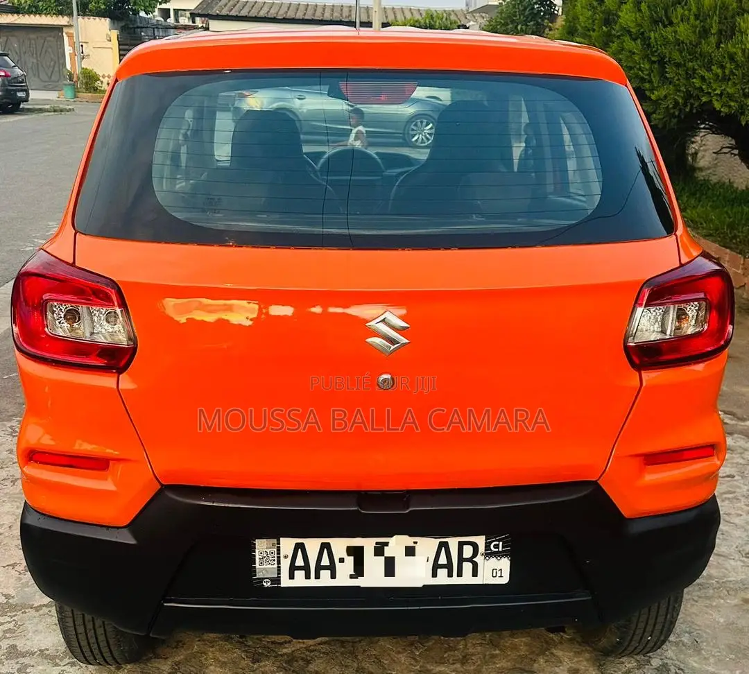 Suzuki S-Presso 2024 Orange