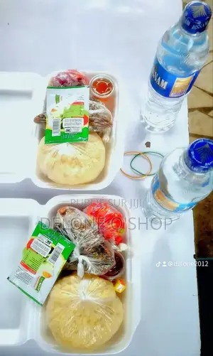 Garba Dans Assiette Jetable