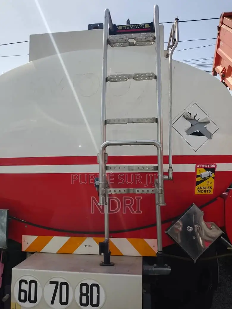 Vente De Camion Citerne 12500l