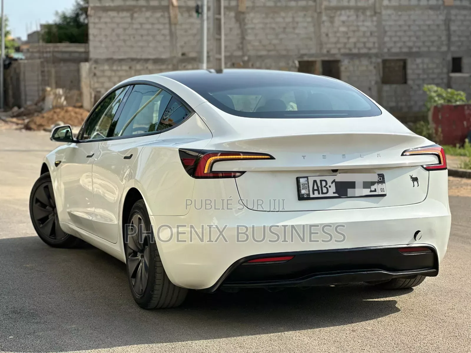 Tesla Model 3 2024 Blanc