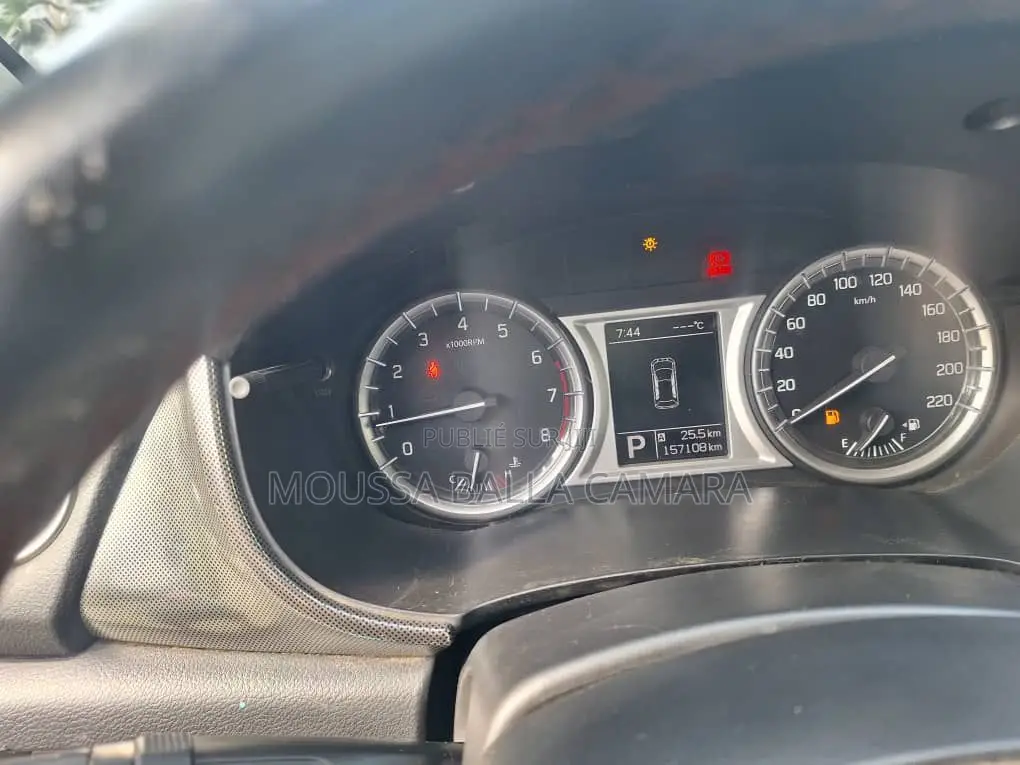 Suzuki Vitara 2018 Bleu