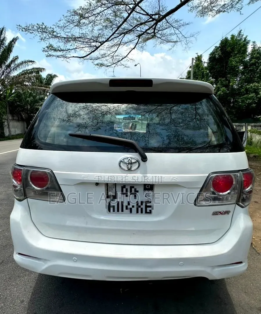 Toyota Fortuner 2015 Blanc