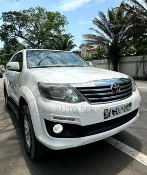 Toyota Fortuner 2015 Blanc