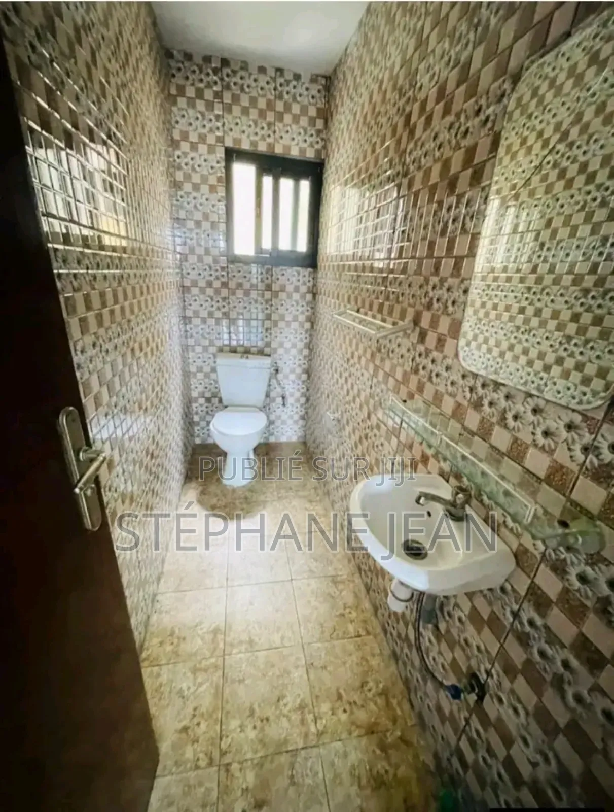 4chbre Appartement dans Service Jiji, Cocody à Louer