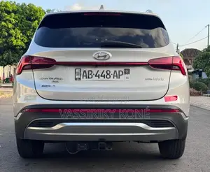 Hyundai Santa Fe Limited 2022 Gris