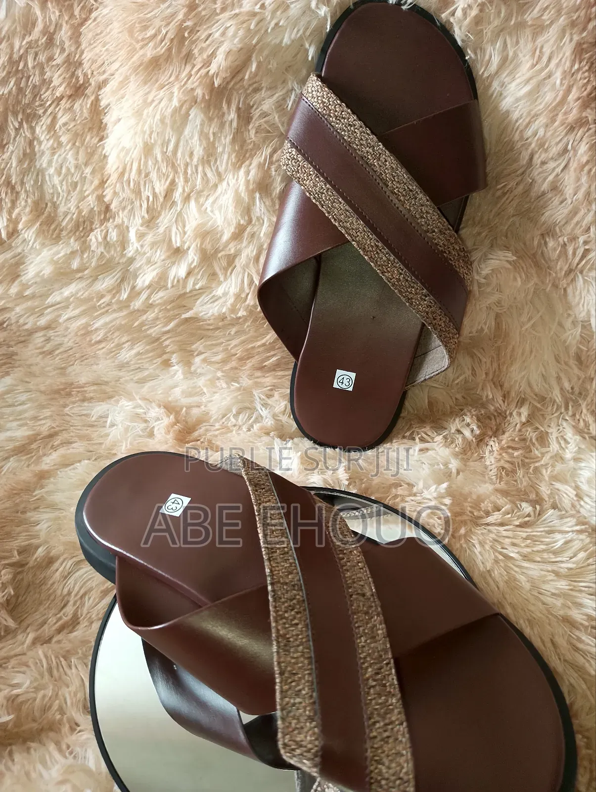 Sandales Disponible