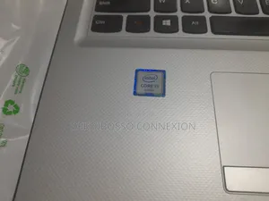 Ordinateur portable Lenovo IdeaPad 300 8GB Intel Core i5 HDD 500GB