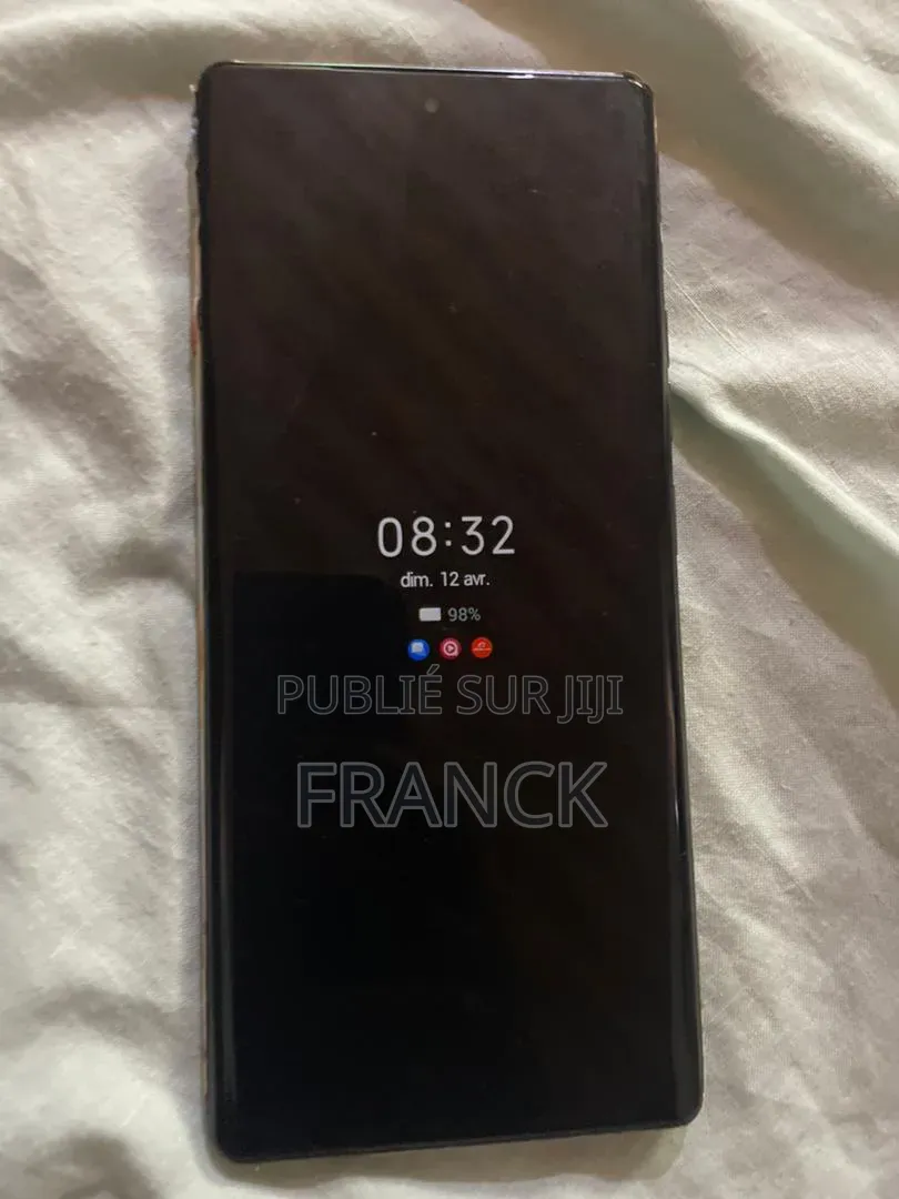 Nouveau Tecno Camon 40 Pro 4G 256 GB Noir