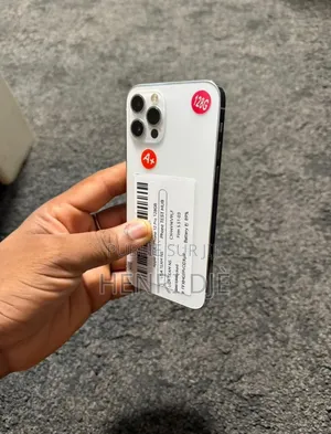 Nouveau Apple iPhone 12 128 GB Blanc