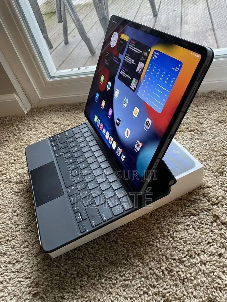 Nouveau Apple iPad (2025) 128 GB Noir
