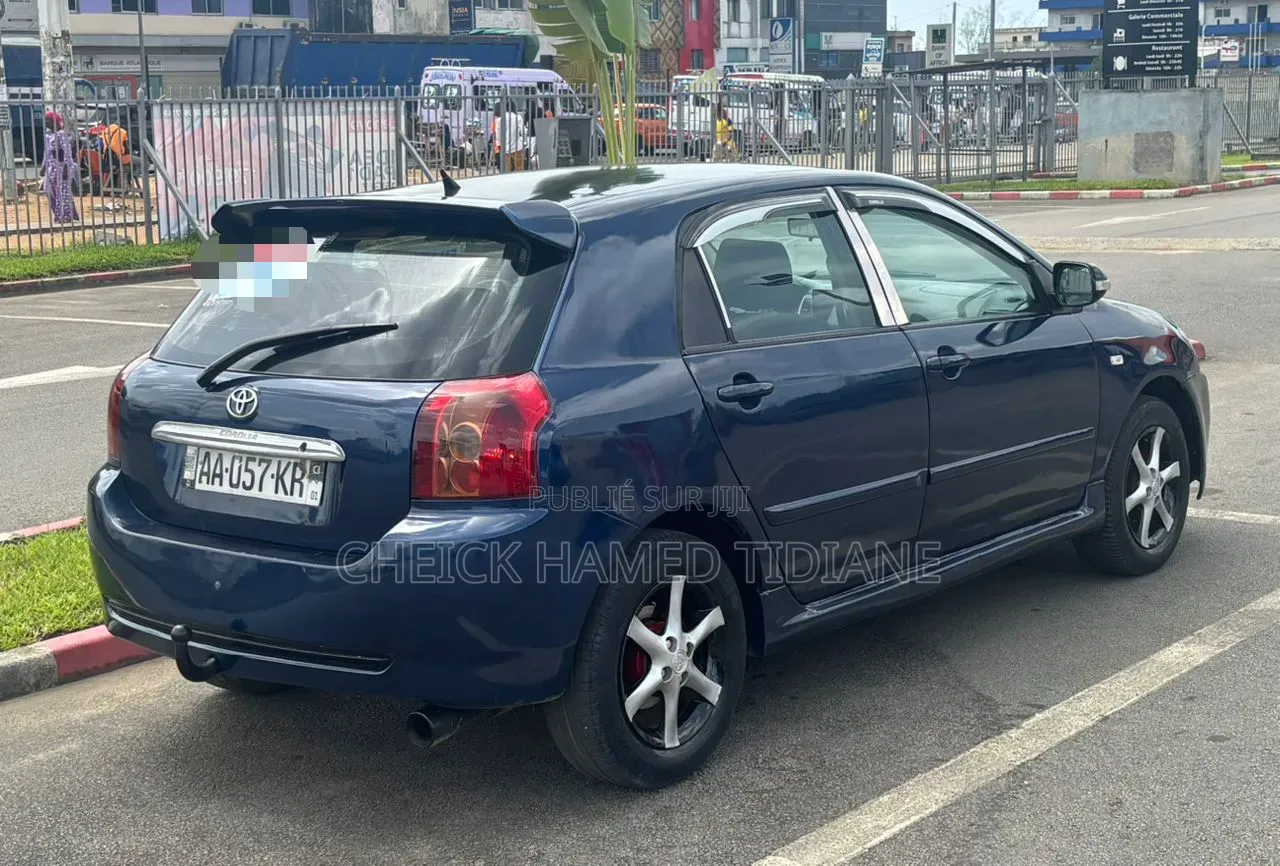 Toyota Corolla 2005 Bleu