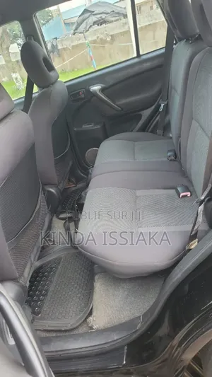 Toyota RAV4 2005 Noir