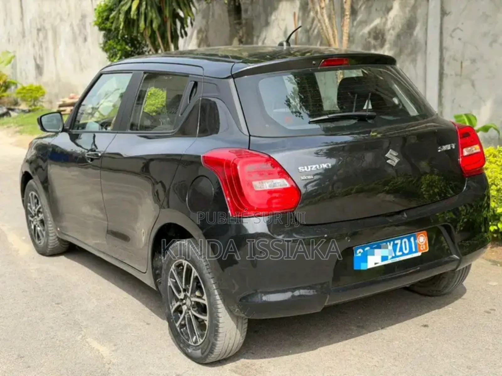 Suzuki Swift 2023 Noir