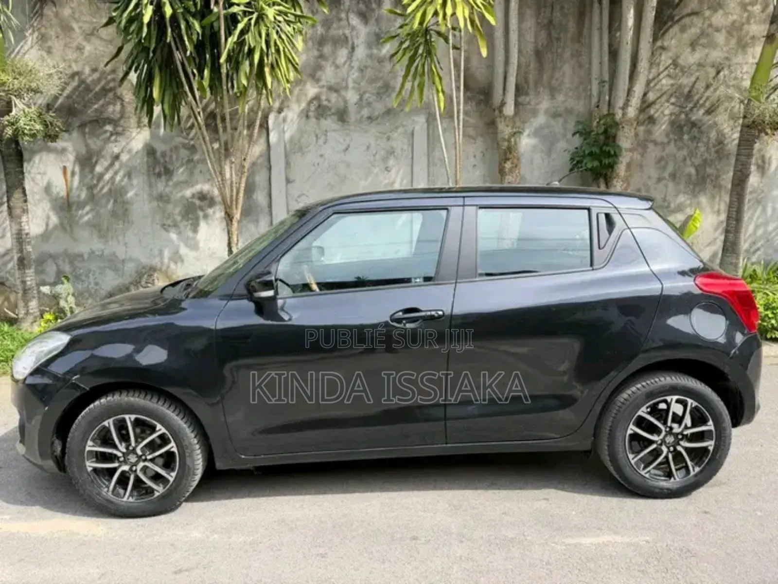 Suzuki Swift 2023 Noir