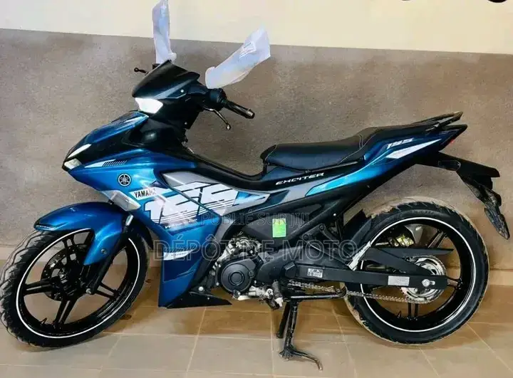 Nouveau Yamaha Autre 2025 Bleu