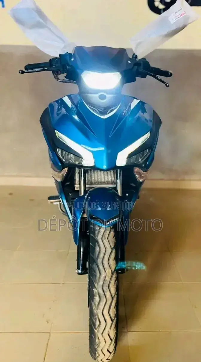 Nouveau Yamaha Autre 2025 Bleu