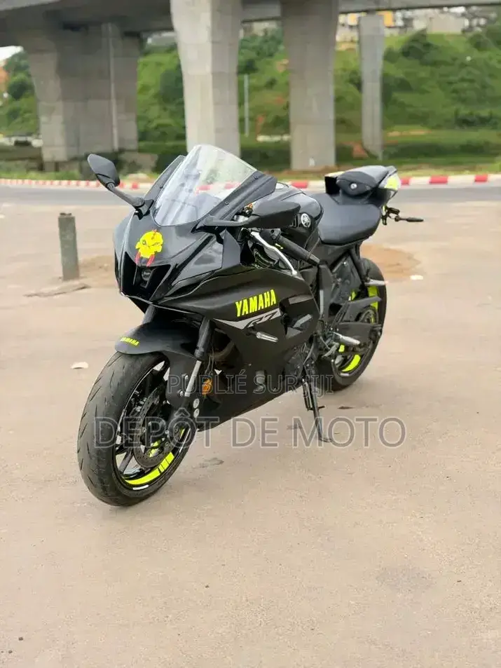 Nouveau Yamaha Autre 2025 Noir