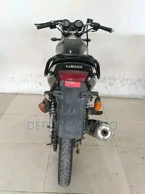 Nouveau Yamaha YBR125 2025 Noir