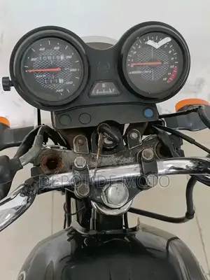 Nouveau Yamaha YBR125 2025 Noir