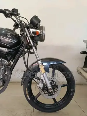 Nouveau Yamaha YBR125 2025 Noir